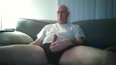 Snapshot of socalfunguy11 chatting on January 22, 2025, 7:46 am SoCalFunGuy online show from January 22, 2025, 7:46 am