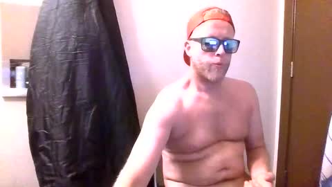 Snapshot of socalspun619 chatting on April 19, 2026, 6:24 am Cloudy Cock online show from April 19, 2026, 6:24 am