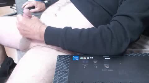 Snapshot of sofar06 chatting on May 11, 2026, 11:38 am sofar06 online show from May 11, 2026, 11:38 am
