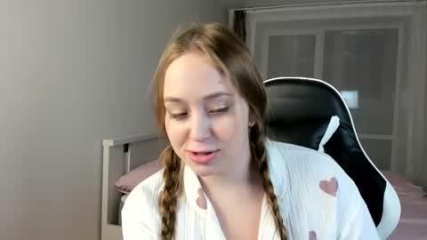 Sophy online show from December 27, 2024, 11:42 pm