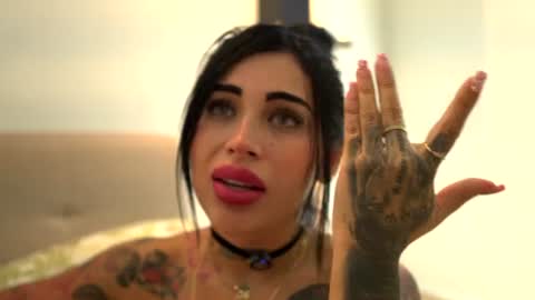 Snapshot of sofhia_cruz chatting on July 7, 2026, 8:24 pm sofhia cruz online show from July 7, 2026, 8:24 pm