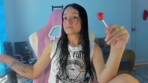 sofia online show from April 11, 2026, 8:24 pm