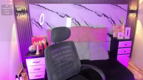 Sofi lenos online show from February 24, 2026, 1:09 pm