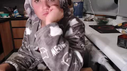 Sofi online show from October 30, 2025, 6:41 pm