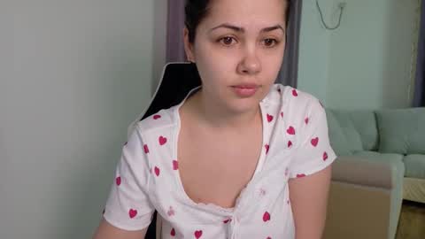 sofi moon26 online show from March 18, 2026, 7:28 pm
