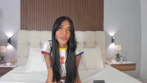 Snapshot of sofi_potter_ chatting on June 27, 2026, 10:04 pm Sofia online show from June 27, 2026, 10:04 pm