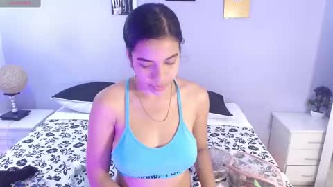 sofi smith online show from December 9, 2024, 7:39 pm