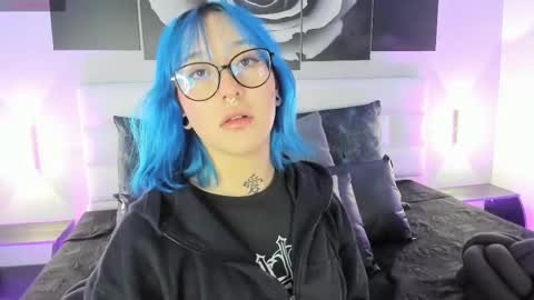 sofi_sp online show from November 13, 2025, 11:31 am