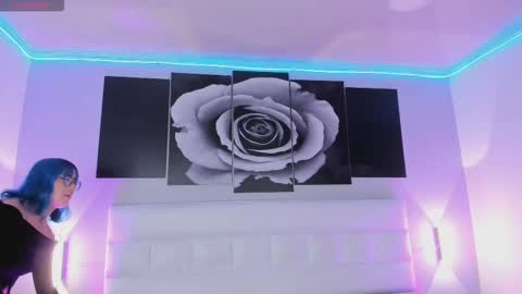 sofi_sp online show from December 16, 2025, 11:37 am