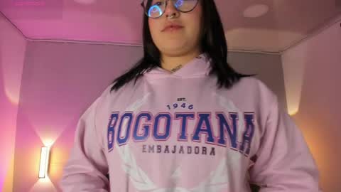Snapshot of sofi_sp chatting on April 20, 2026, 11:35 am sofi_sp online show from April 20, 2026, 11:35 am