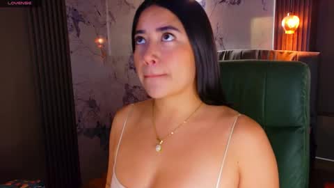 Susy online show from October 3, 2025, 10:29 pm