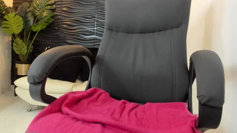 Skarlett online show from January 10, 2025, 1:10 am