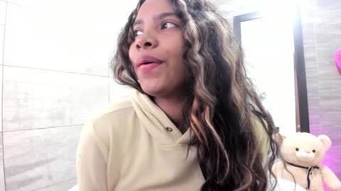 sofia86379 online show from January 23, 2025, 10:11 pm