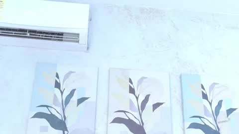 Sofi  online show from March 29, 2026, 6:52 pm