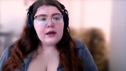 Snapshot of sofia_mi_ chatting on July 8, 2026, 3:33 am sofia_mi_ online show from July 8, 2026, 3:33 am