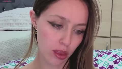 Snapshot of sofia_palacios_ chatting on June 15, 2026, 4:04 am online show from June 15, 2026, 4:04 am