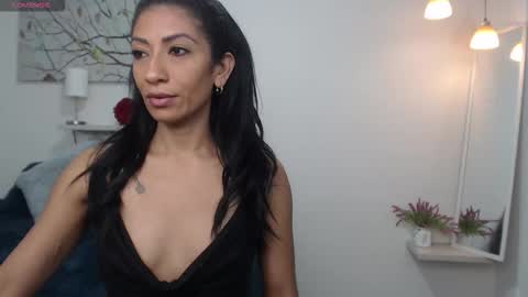 Snapshot of sofia_perez___ chatting on January 11, 2026, 10:48 pm Sofi online show from January 11, 2026, 10:48 pm