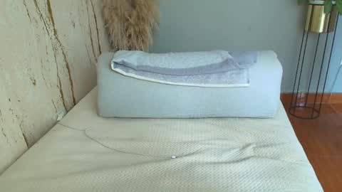 sofia_rivers_ online show from January 11, 2025, 2:25 pm