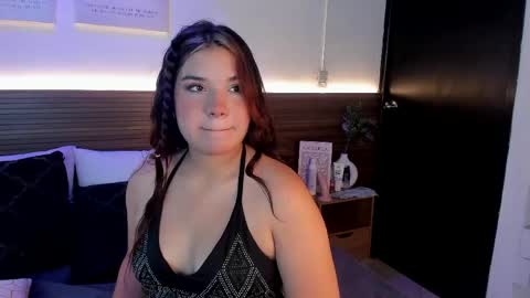 Snapshot of sofia_smithh_ chatting on May 29, 2026, 7:34 pm Sofia online show from May 29, 2026, 7:34 pm