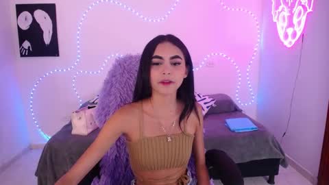 sofia_tgn online show from April 10, 2026, 6:34 pm