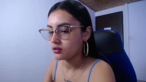 Snapshot of sofiaasexy19 chatting on October 10, 2025, 12:26 pm Sofia online show from October 10, 2025, 12:26 pm