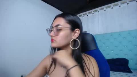 Snapshot of sofiaasexy19 chatting on October 15, 2025, 12:38 pm Sofia online show from October 15, 2025, 12:38 pm