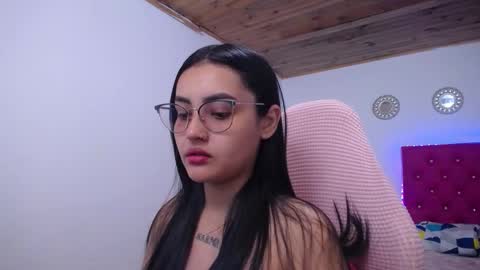 Sofia online show from December 5, 2025, 10:02 am