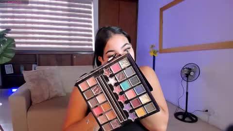 Sofia caramel online show from December 22, 2025, 3:31 pm