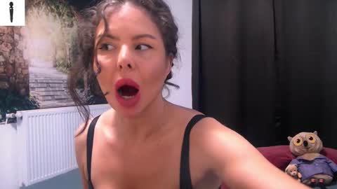 sofialiub online show from October 3, 2025, 7:38 am