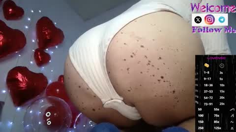 Snapshot of sofiamadisson chatting on February 7, 2025, 3:30 pm Sofia Madisson online show from February 7, 2025, 3:30 pm