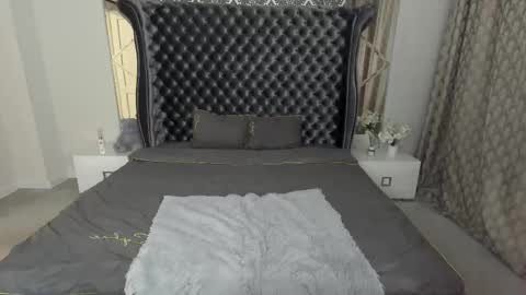 sofii_darling online show from October 19, 2025, 4:40 pm