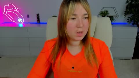 sofii_darling online show from November 20, 2025, 5:56 pm