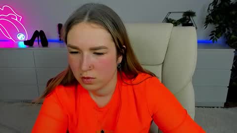 sofii_darling online show from February 23, 2026, 5:54 pm