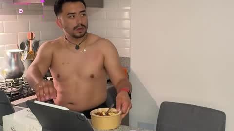 Snapshot of sofii_n_diego chatting on February 25, 2026, 12:53 am sofii_n_diego online show from February 25, 2026, 12:53 am