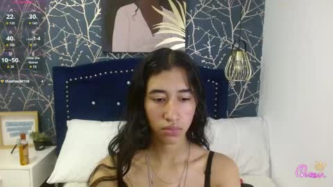 Snapshot of sofii_tk chatting on May 6, 2026, 3:24 am Sofii online show from May 6, 2026, 3:24 am