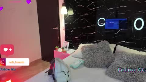 Sofia online show from February 2, 2026, 4:22 am