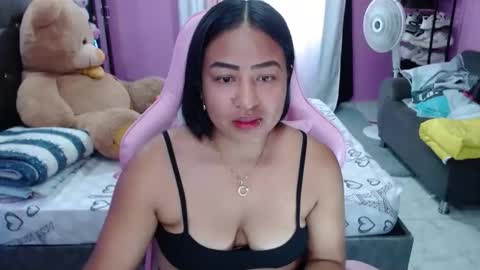 sofia Dreams online show from March 12, 2026, 10:38 pm