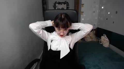 Sofie online show from December 12, 2024, 3:37 pm