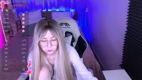 Sofia online show from October 22, 2025, 2:23 am