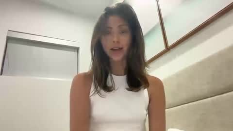 Snapshot of sofiuhhh chatting on July 14, 2026, 1:52 am sofiuhhh online show from July 14, 2026, 1:52 am