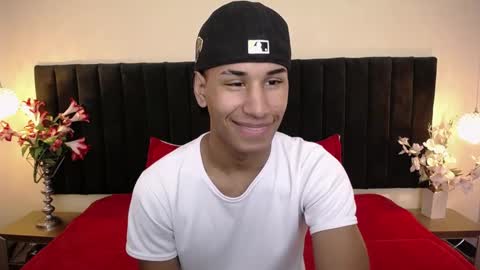 Cam and Amy online show from March 4, 2026, 7:53 pm