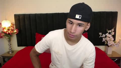 Cam and Amy online show from April 1, 2026, 7:33 pm