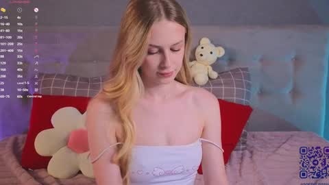 Snapshot of soft_babe chatting on June 6, 2026, 8:57 pm Milisa online show from June 6, 2026, 8:57 pm