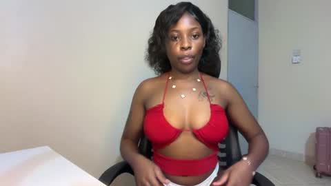 Snapshot of soft_nicole chatting on June 14, 2026, 10:23 pm soft_nicole online show from June 14, 2026, 10:23 pm