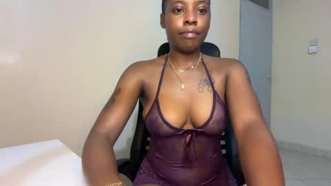 Snapshot of soft_nicole chatting on June 28, 2026, 12:27 am soft_nicole online show from June 28, 2026, 12:27 am