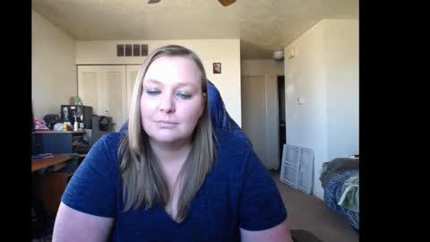 Snapshot of softerpeaches chatting on January 29, 2025, 8:46 pm Rose online show from January 29, 2025, 8:46 pm