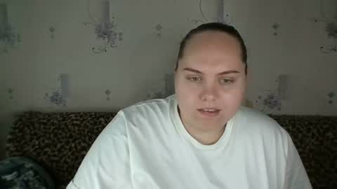 softhypnose online show from August 3, 2026, 9:04 am
