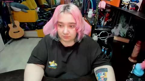 Sofie online show from September 20, 2025, 2:12 am