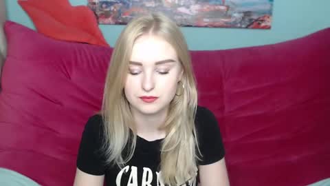 sofysoft online show from October 11, 2025, 4:55 am