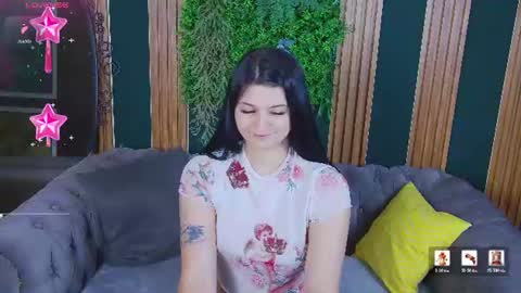 Snapshot of solazolaa chatting on June 20, 2026, 1:52 am Sonya online show from June 20, 2026, 1:52 am